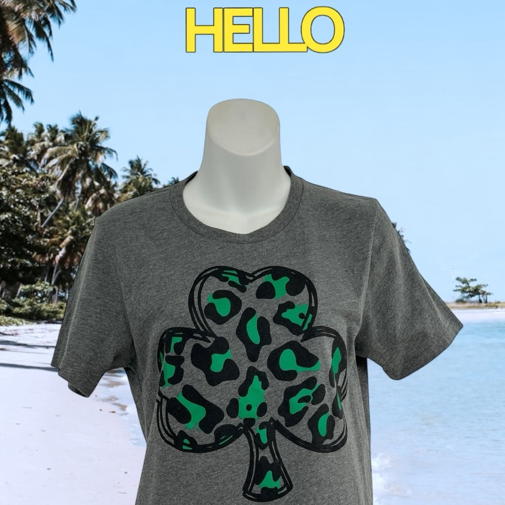 Bella Canvas Gray and Green Clover Celtic Women’s Tee in Size Small Top Shirt